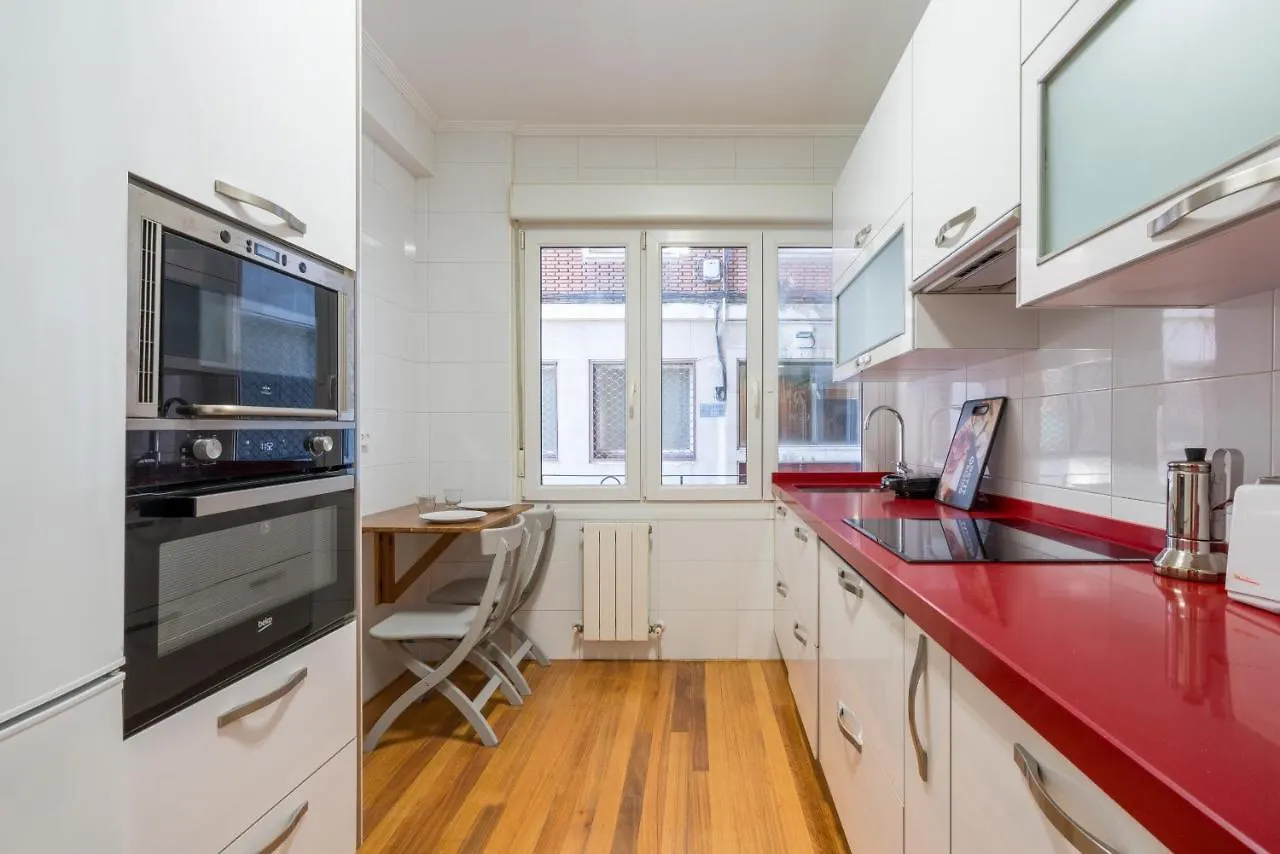 בילבאו Ybarra Apartment By People Rentals 0*,  ספרד